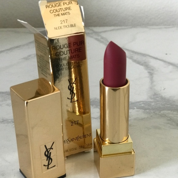 Yves Saint Laurent lipstick - Picture 4 of 10